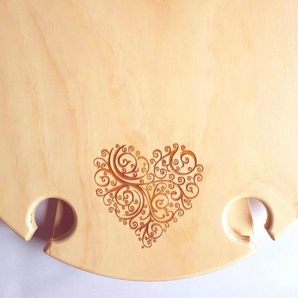 Summer Picnic Table - Heart